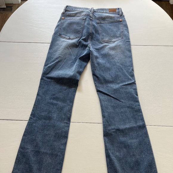 Judy Blue Jeans - Picture 7 of 7